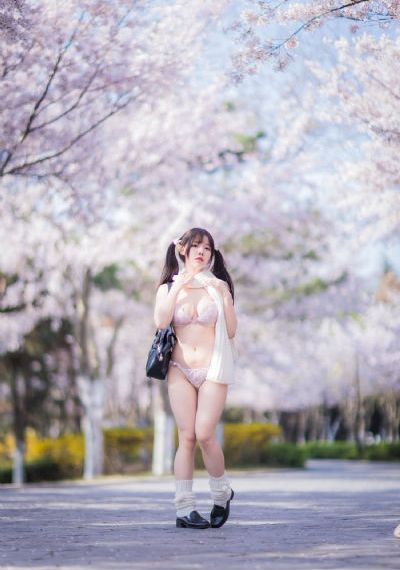 西厢艳淡