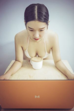 番号库 男人团