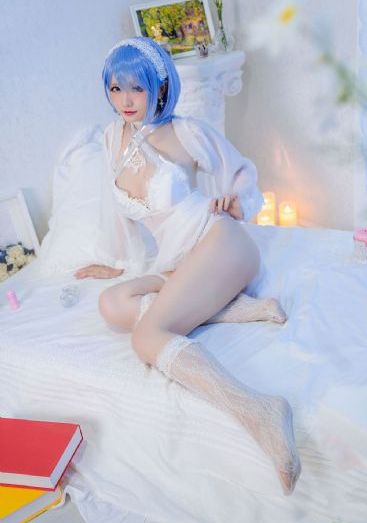 和闺蜜互玩小豆豆高潮了